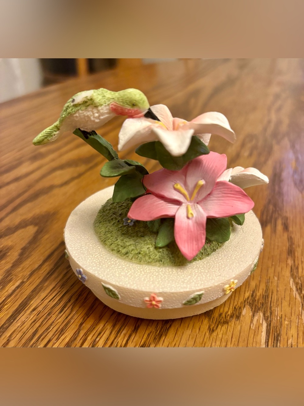Decorative Pink Lily and Hummingbird Floral Accent